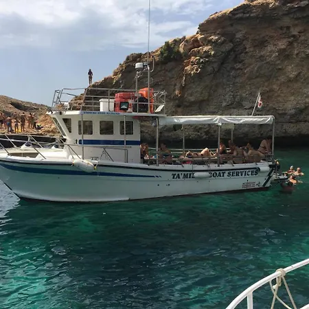 Comino Gozo Private Boat Trips Charters Ботель
